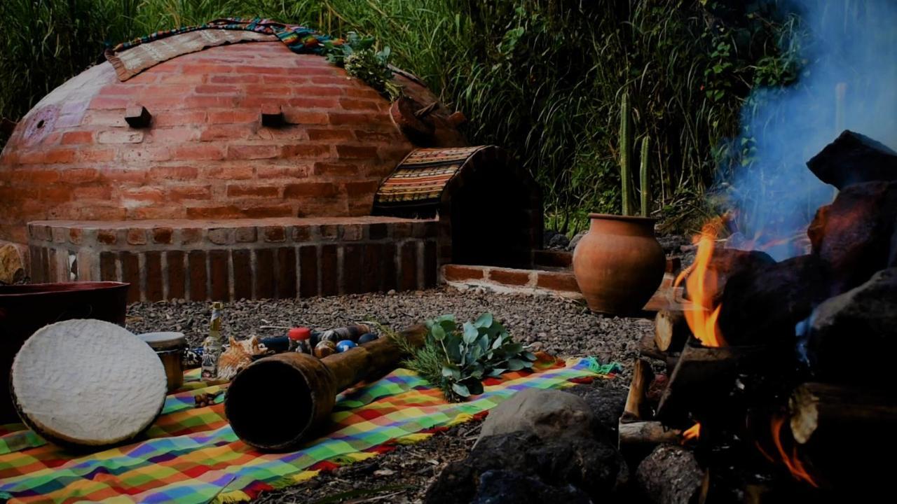 Finca Chamanapamba Guest House Baños Esterno foto
